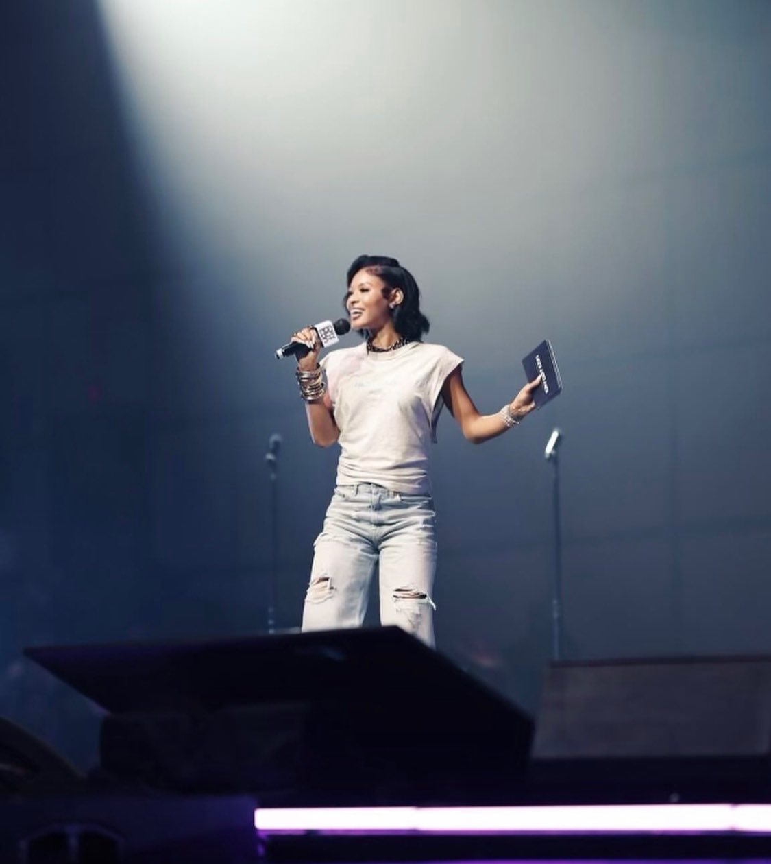 Pretty Vee